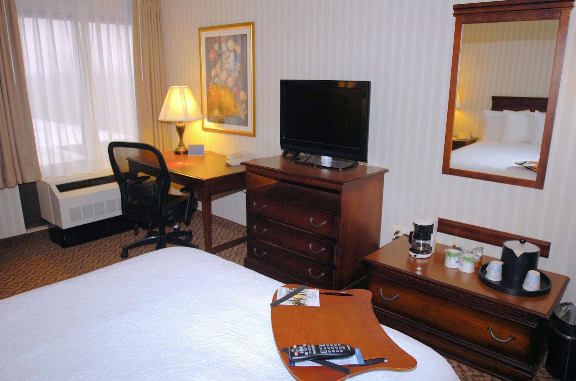 Hampton Inn Carlstadt At The Meadowlands Kültér fotó
